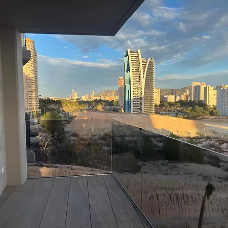 Coqueto Y Acogedor Piso En Poniente Apartamento