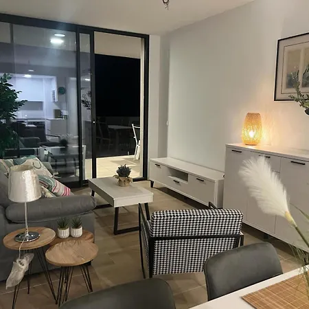 Coqueto Y Acogedor Piso En Poniente * بينايدورم